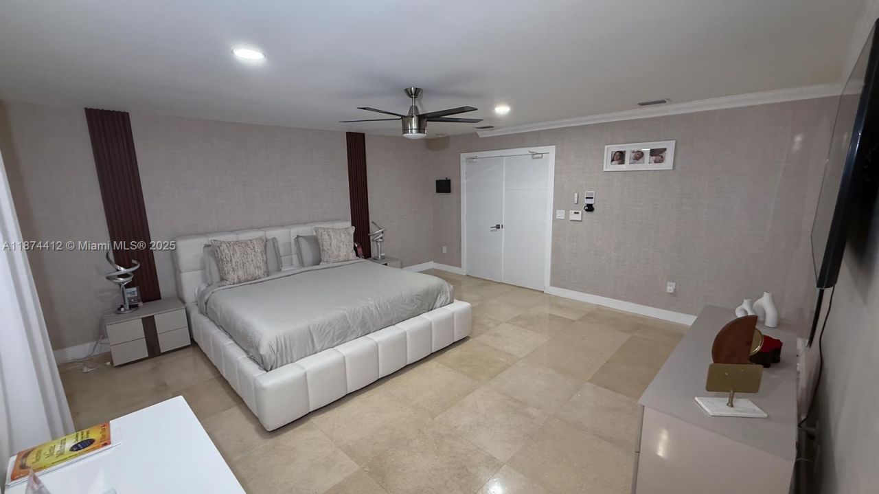 350 NW 124th Ave, Miami, FL 33182 Photo