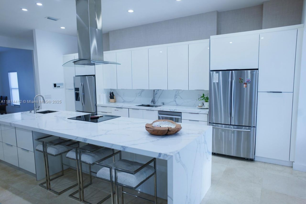 350 NW 124th Ave, Miami, FL 33182 Photo