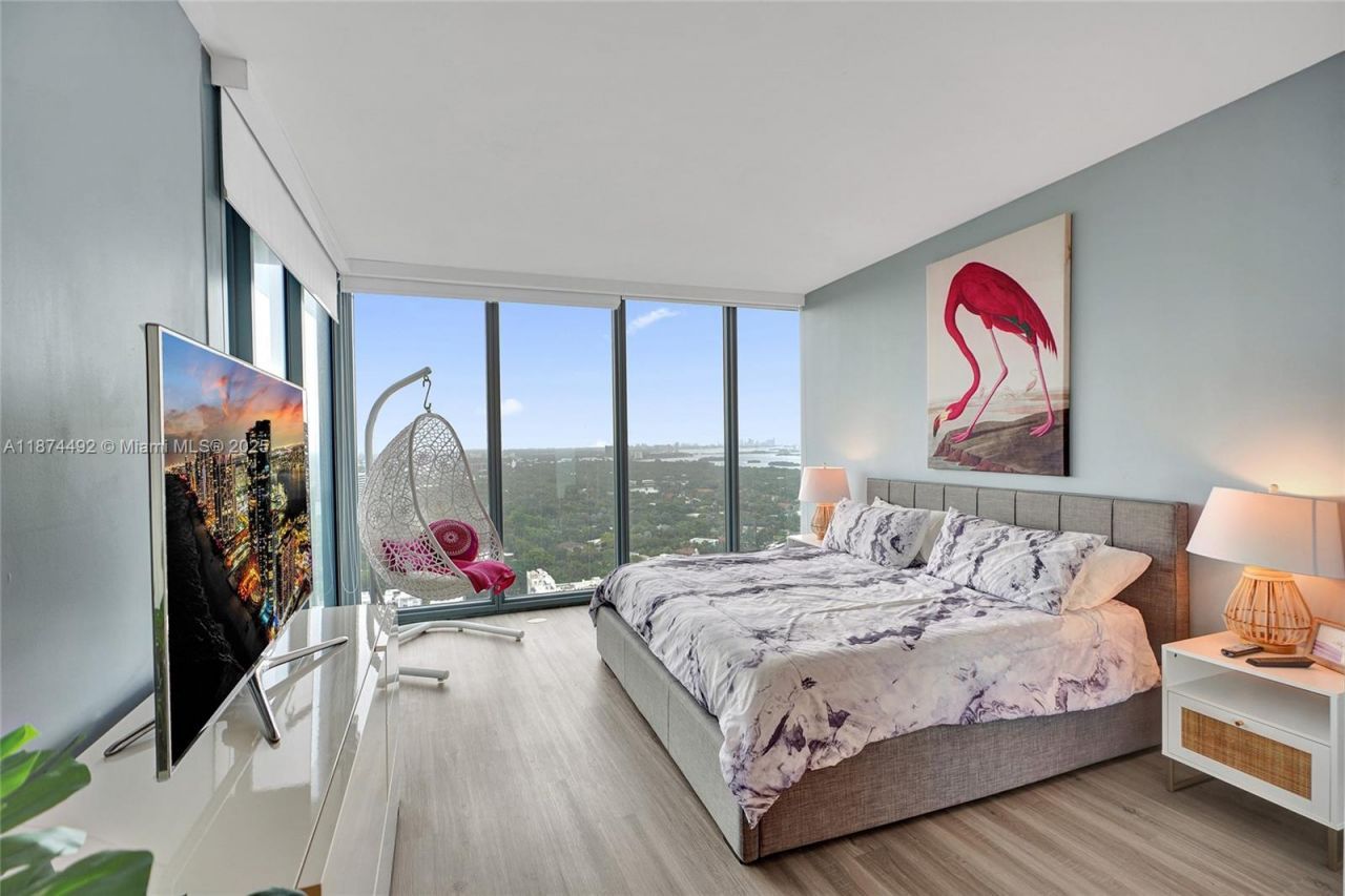 601 NE 36th St, Unit 2703, Miami, FL 33137 Photo