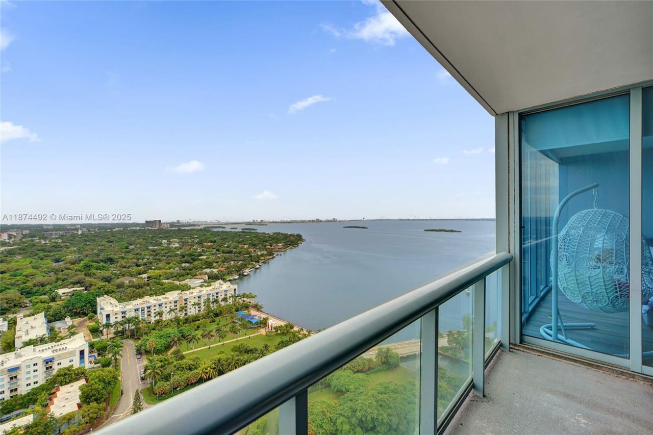 601 NE 36th St, Unit 2703, Miami, FL 33137 Photo