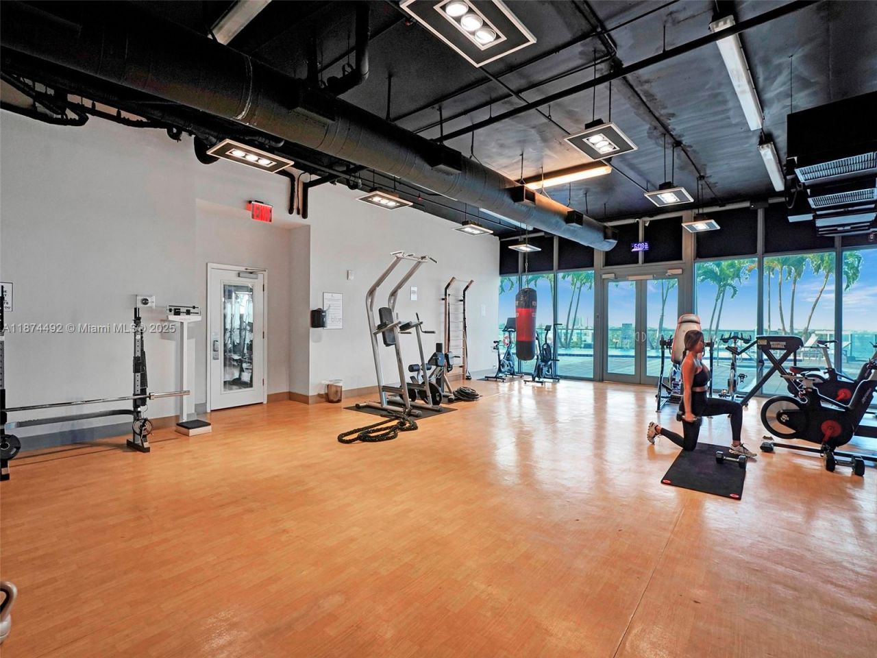 601 NE 36th St, Unit 2703, Miami, FL 33137 Photo