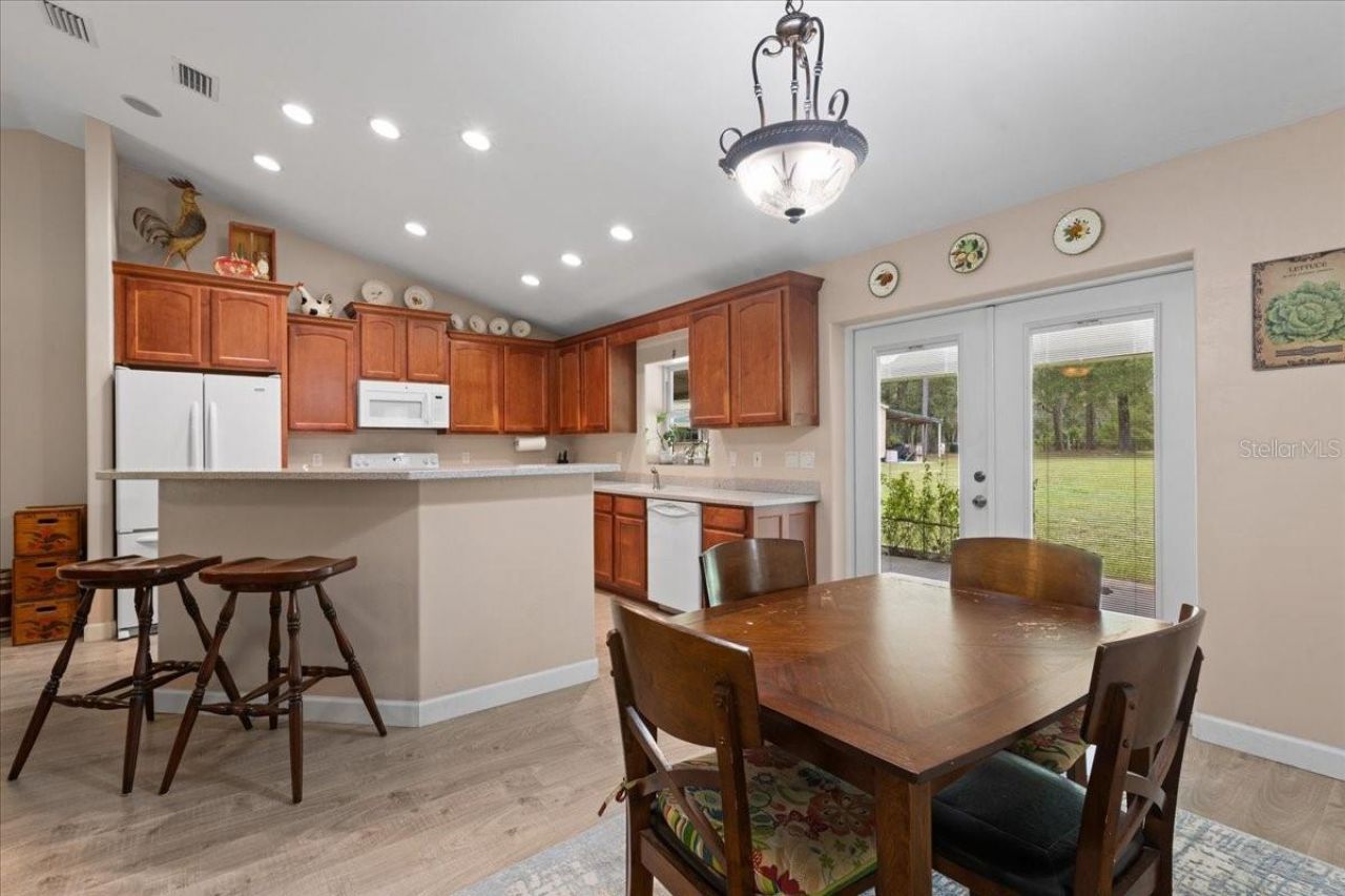 4700 NW 55th Avenue, Bell, FL 32619 Photo