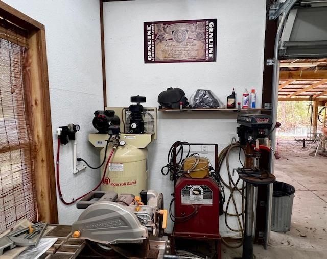 4700 NW 55th Avenue, Bell, FL 32619 Photo