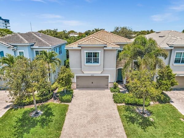 4353 Large Leaf Ln, Hollywood, FL 33021