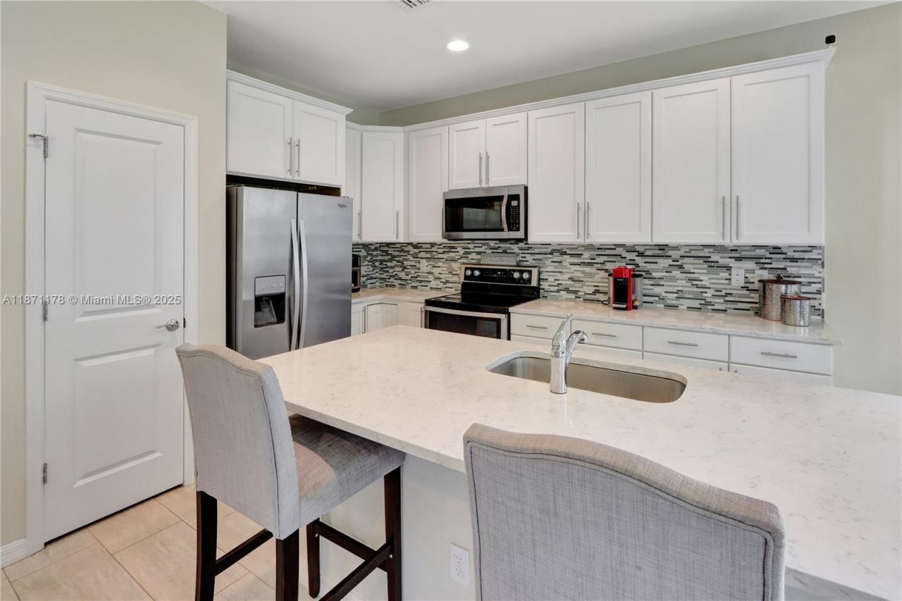 4353 Large Leaf Ln, Hollywood, FL 33021 Photo