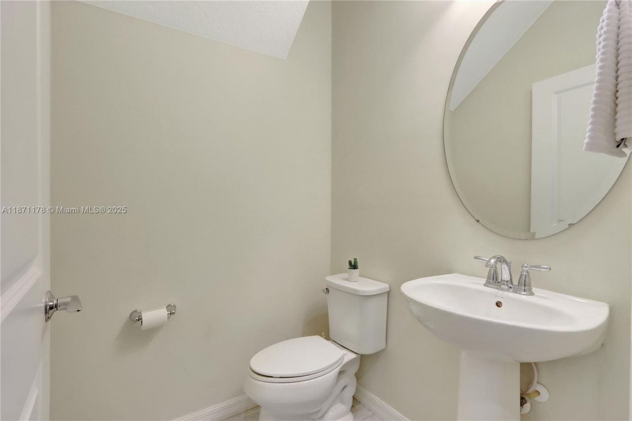 4353 Large Leaf Ln, Hollywood, FL 33021 Photo