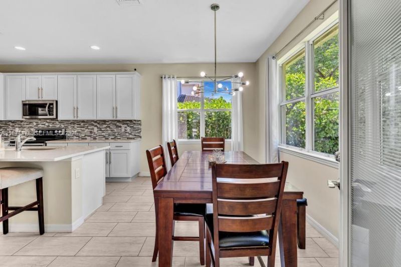 4353 Large Leaf Ln, Hollywood, FL 33021 Photo