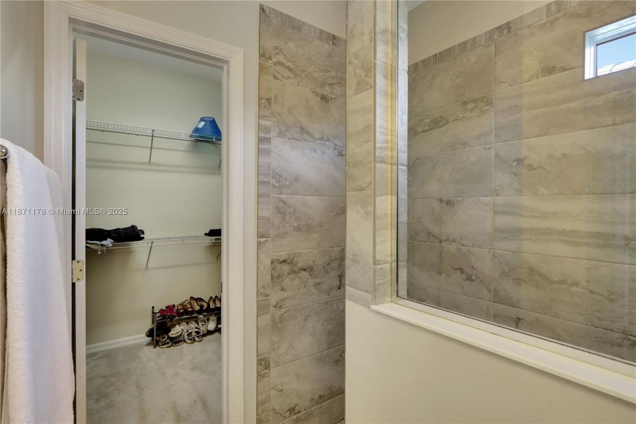 4353 Large Leaf Ln, Hollywood, FL 33021 Photo