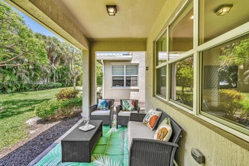 4353 Large Leaf Ln, Hollywood, FL 33021 Photo