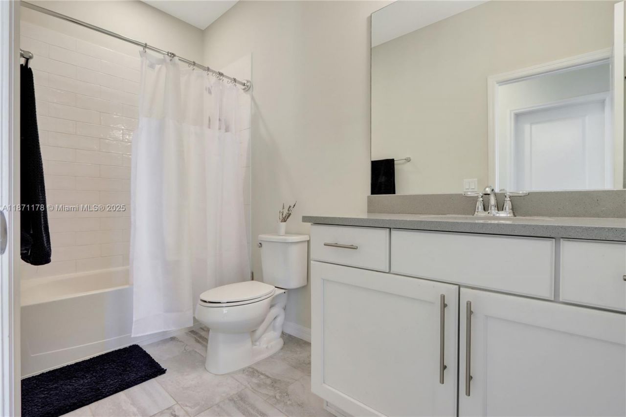 4353 Large Leaf Ln, Hollywood, FL 33021 Photo