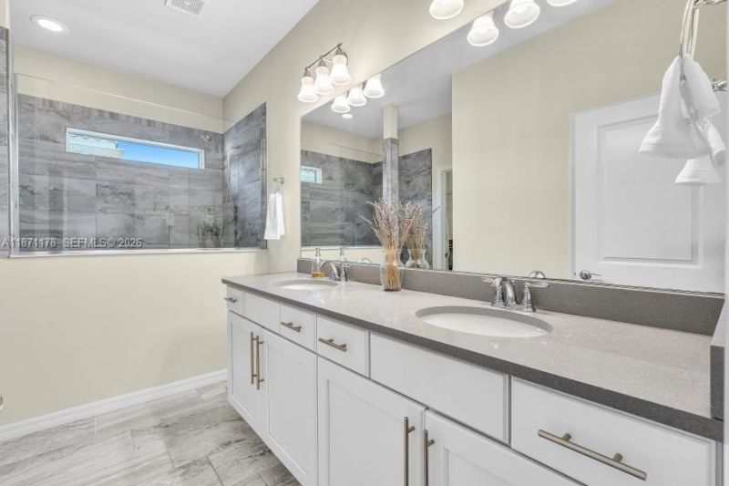 4353 Large Leaf Ln, Hollywood, FL 33021 Photo