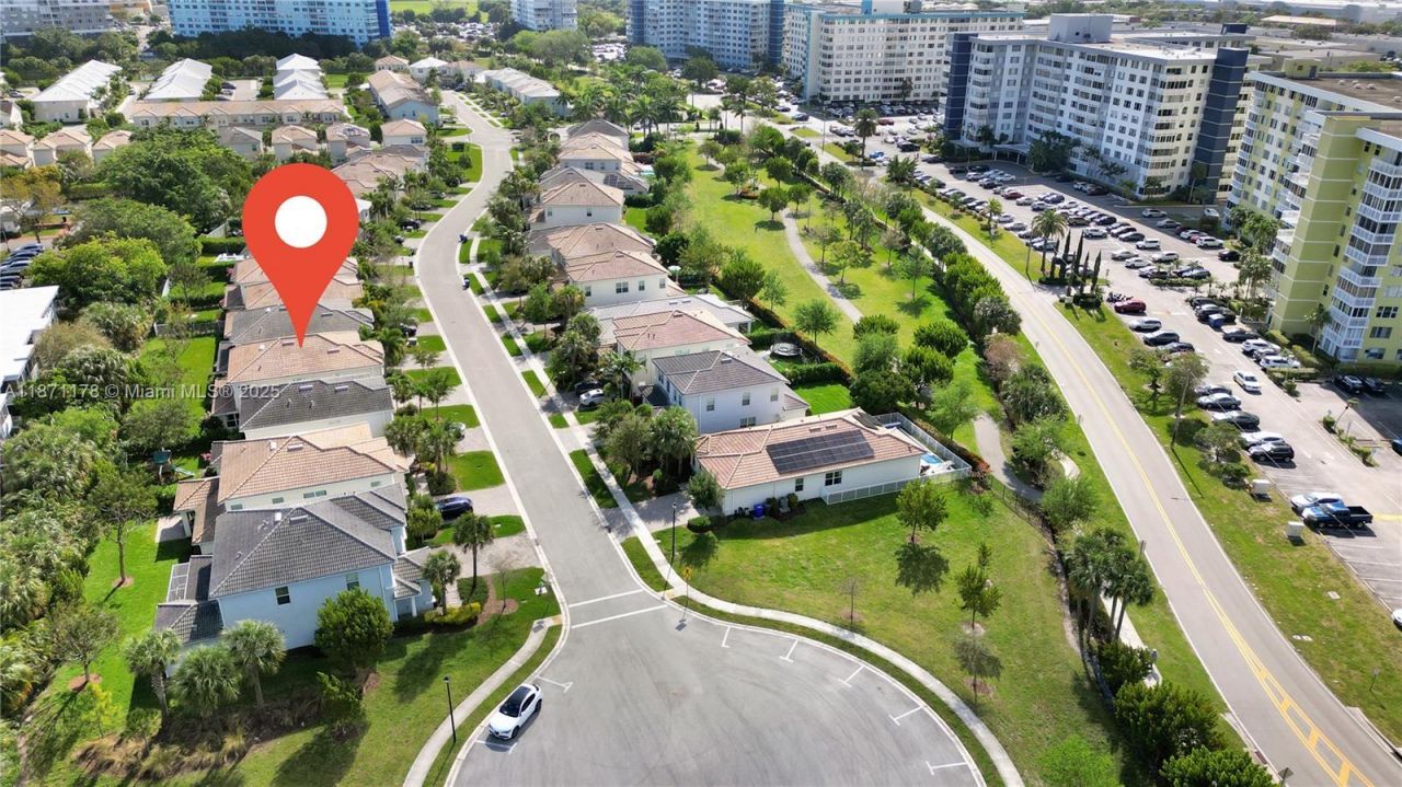 4353 Large Leaf Ln, Hollywood, FL 33021 Photo