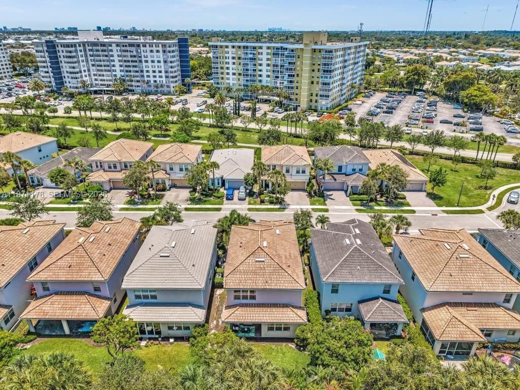 4353 Large Leaf Ln, Hollywood, FL 33021 Photo