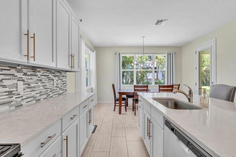 4353 Large Leaf Ln, Hollywood, FL 33021 Photo