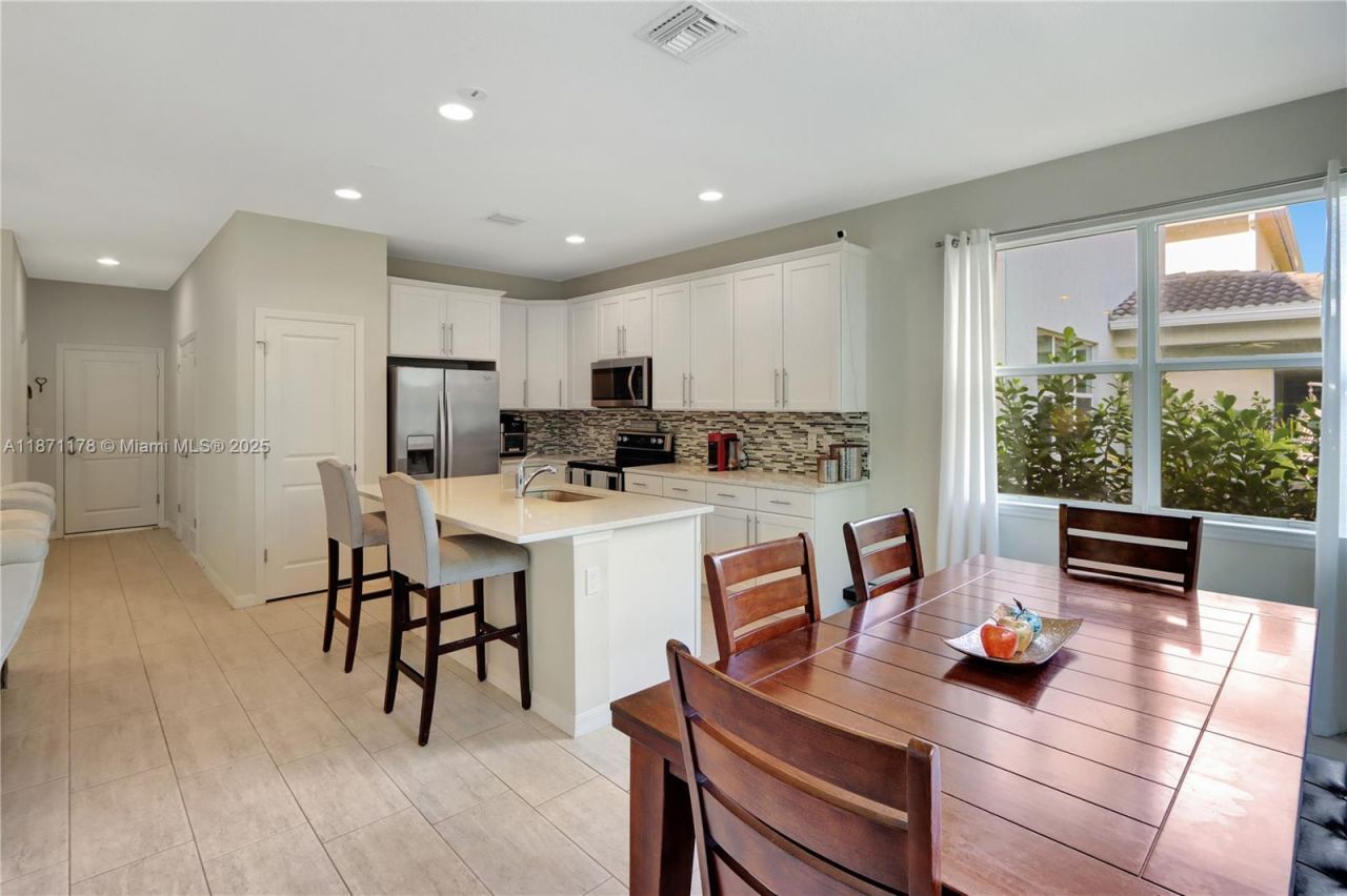 4353 Large Leaf Ln, Hollywood, FL 33021 Photo