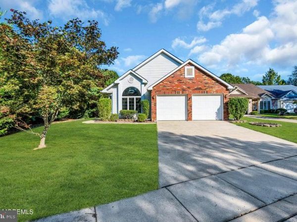 1895 CRIMSON COURT, TOMS RIVER, NJ 08755