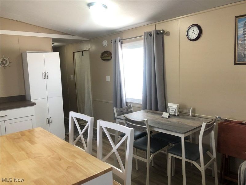 5219 N Street NE, Magnolia, OH 44643 Photo 13