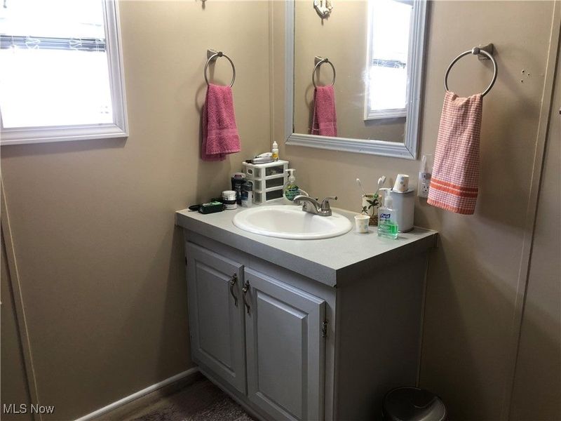 5219 N Street NE, Magnolia, OH 44643 Photo 28