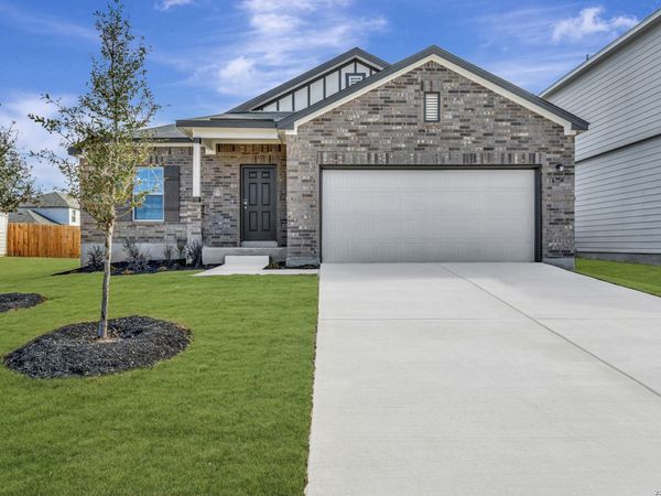 6754 Red Buffalo Trail, San Antonio, TX 78253