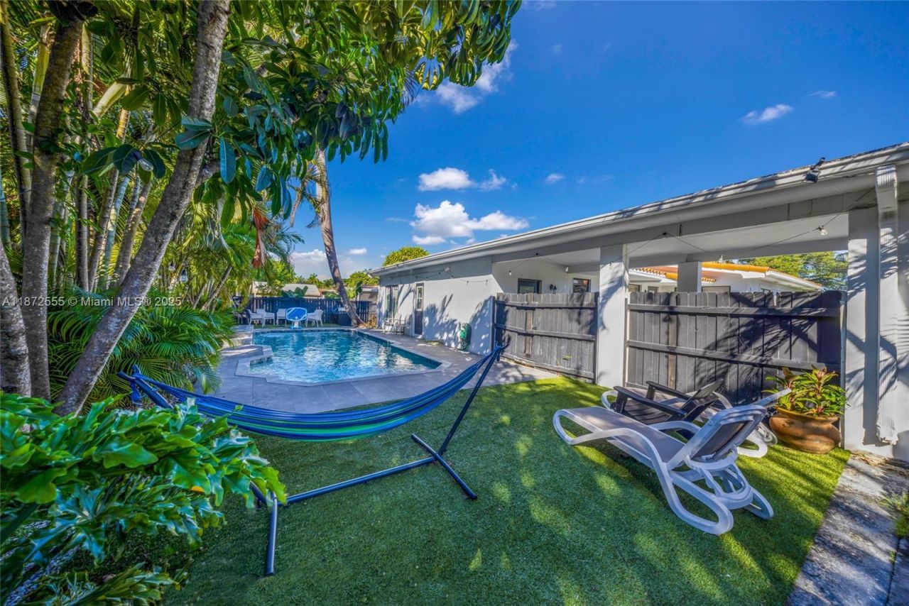 11420 NE 4th Ave, Miami, FL 33161 Photo