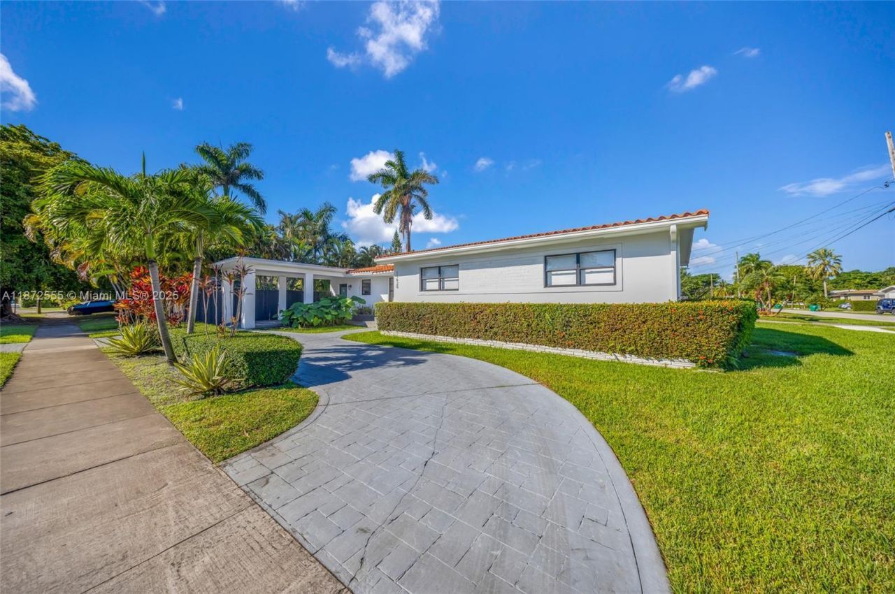 11420 NE 4th Ave, Miami, FL 33161 Photo