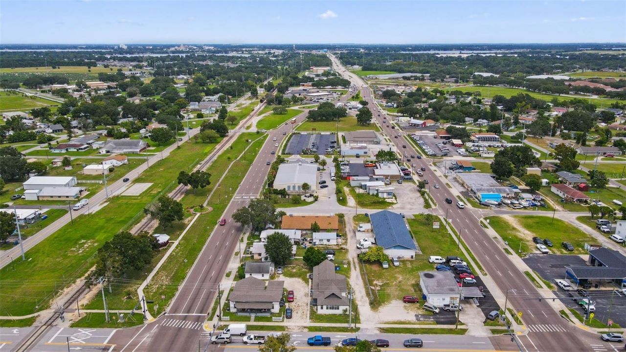 19 W Eagle Avenue, Eagle Lake, FL 33839 Photo