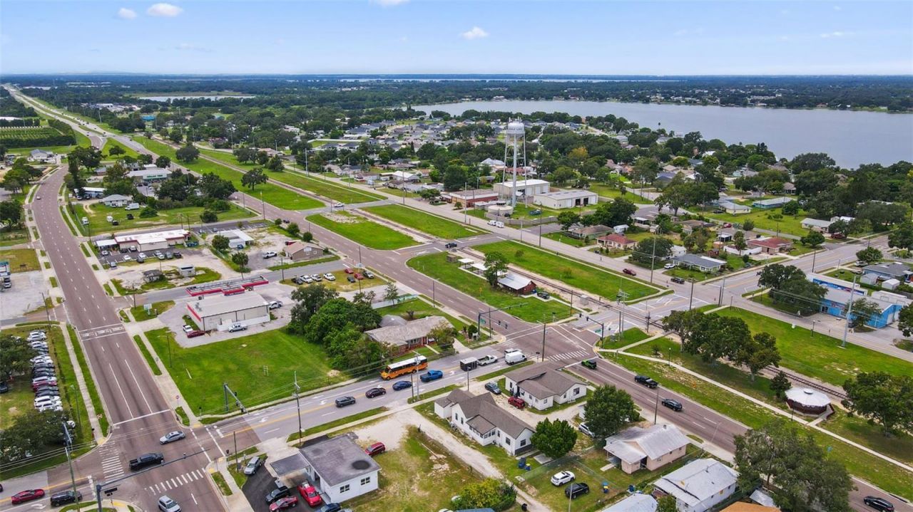 19 W Eagle Avenue, Eagle Lake, FL 33839 Photo