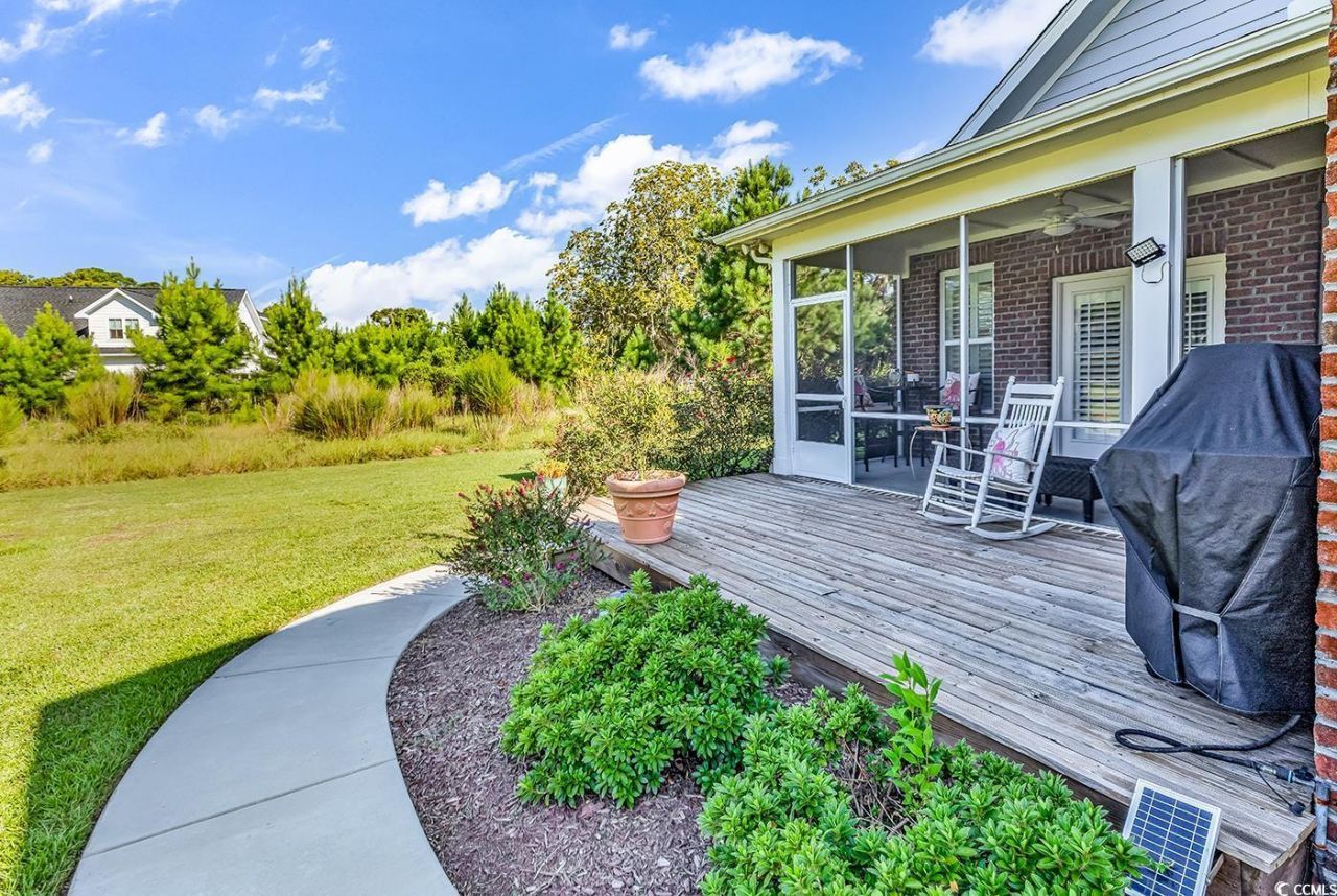 223 All Saints Loop Photo 31