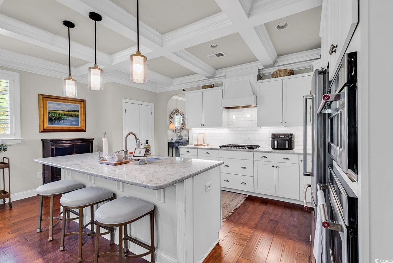 223 All Saints Loop Photo 9