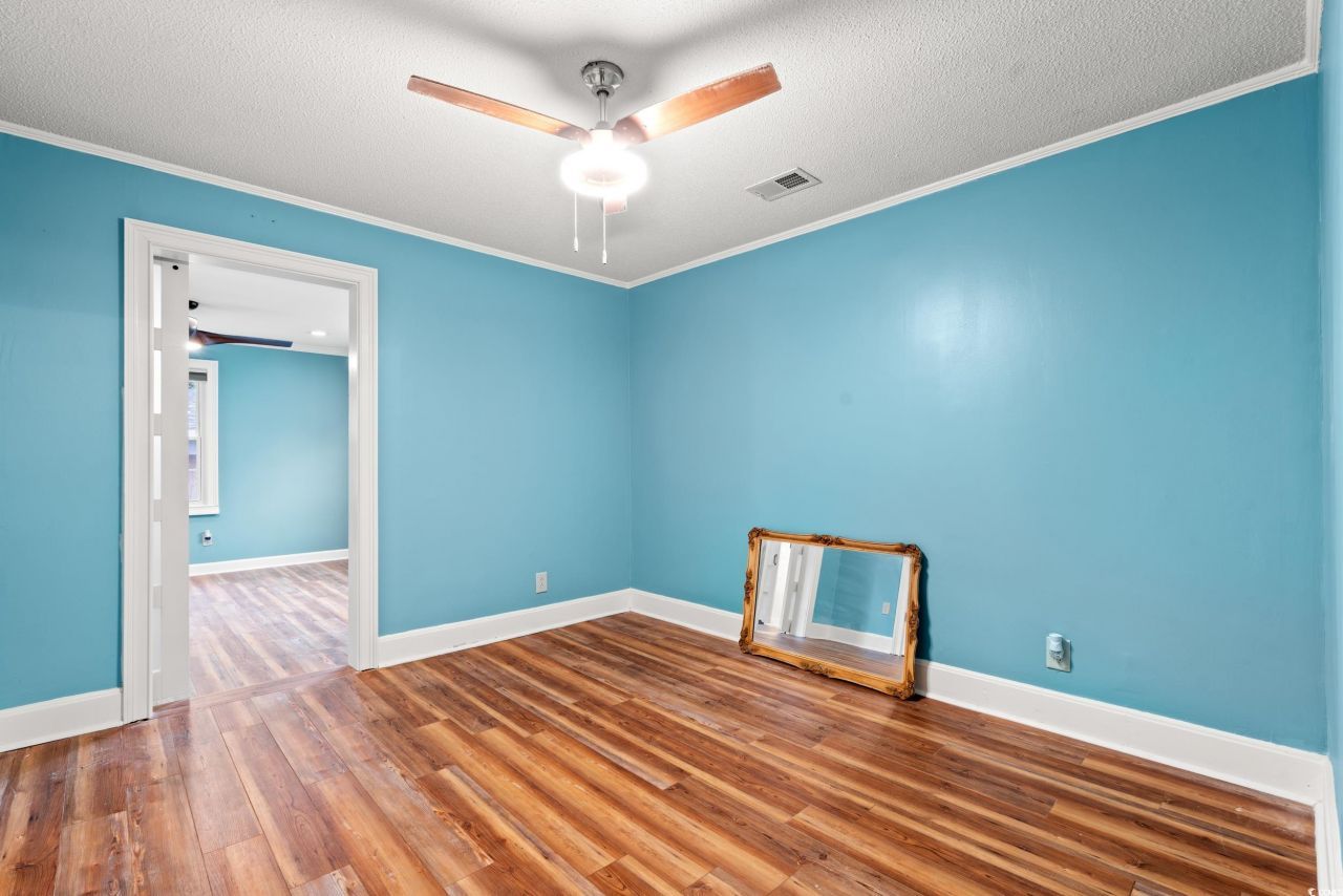 902 Palm St. Photo 14