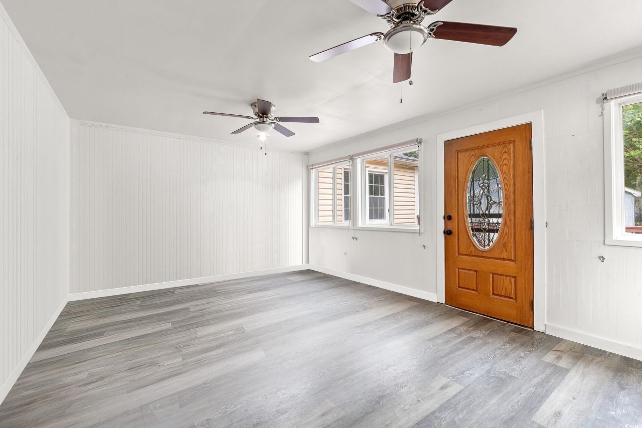 902 Palm St. Photo 24