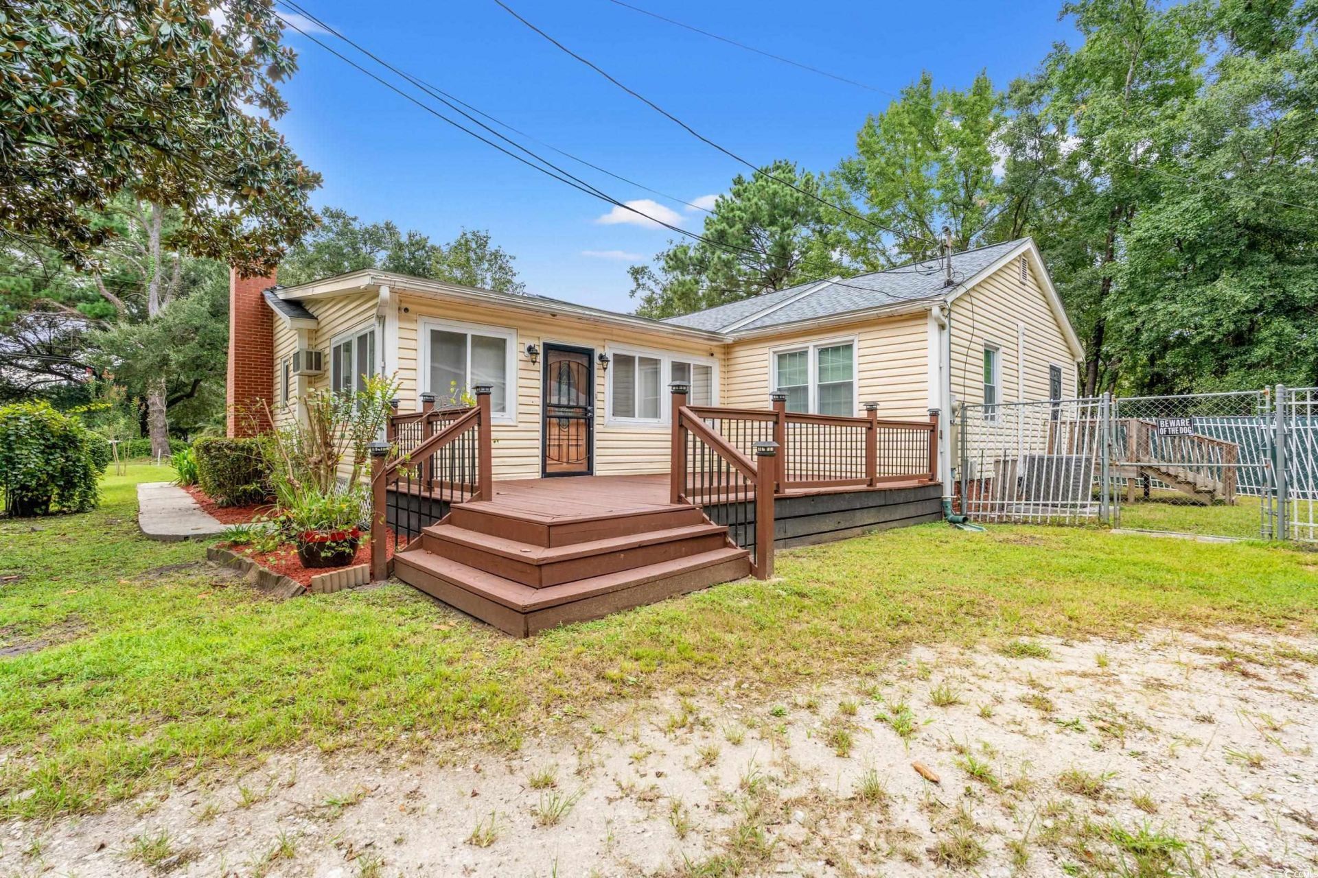 902 Palm St. Photo 27