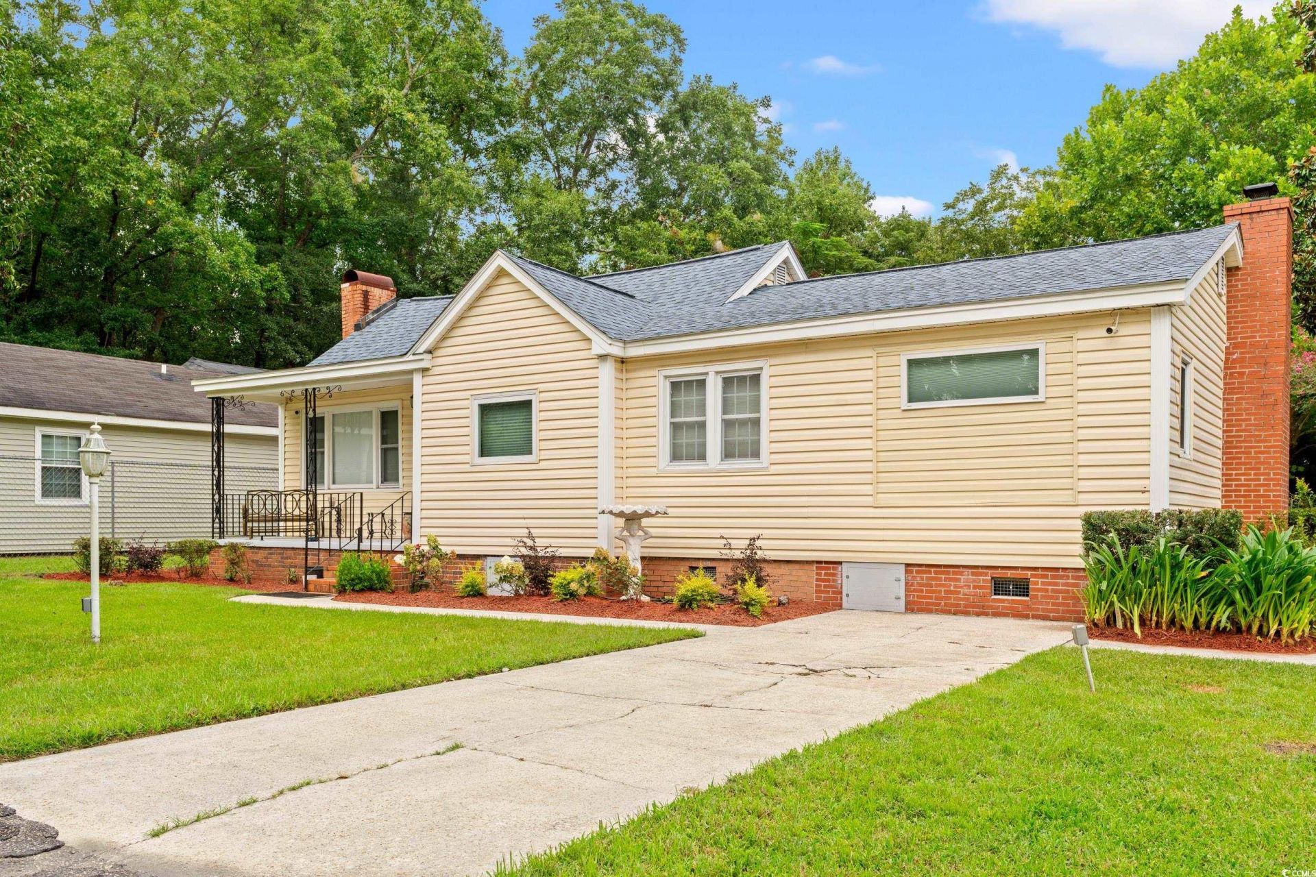 902 Palm St. Photo 29