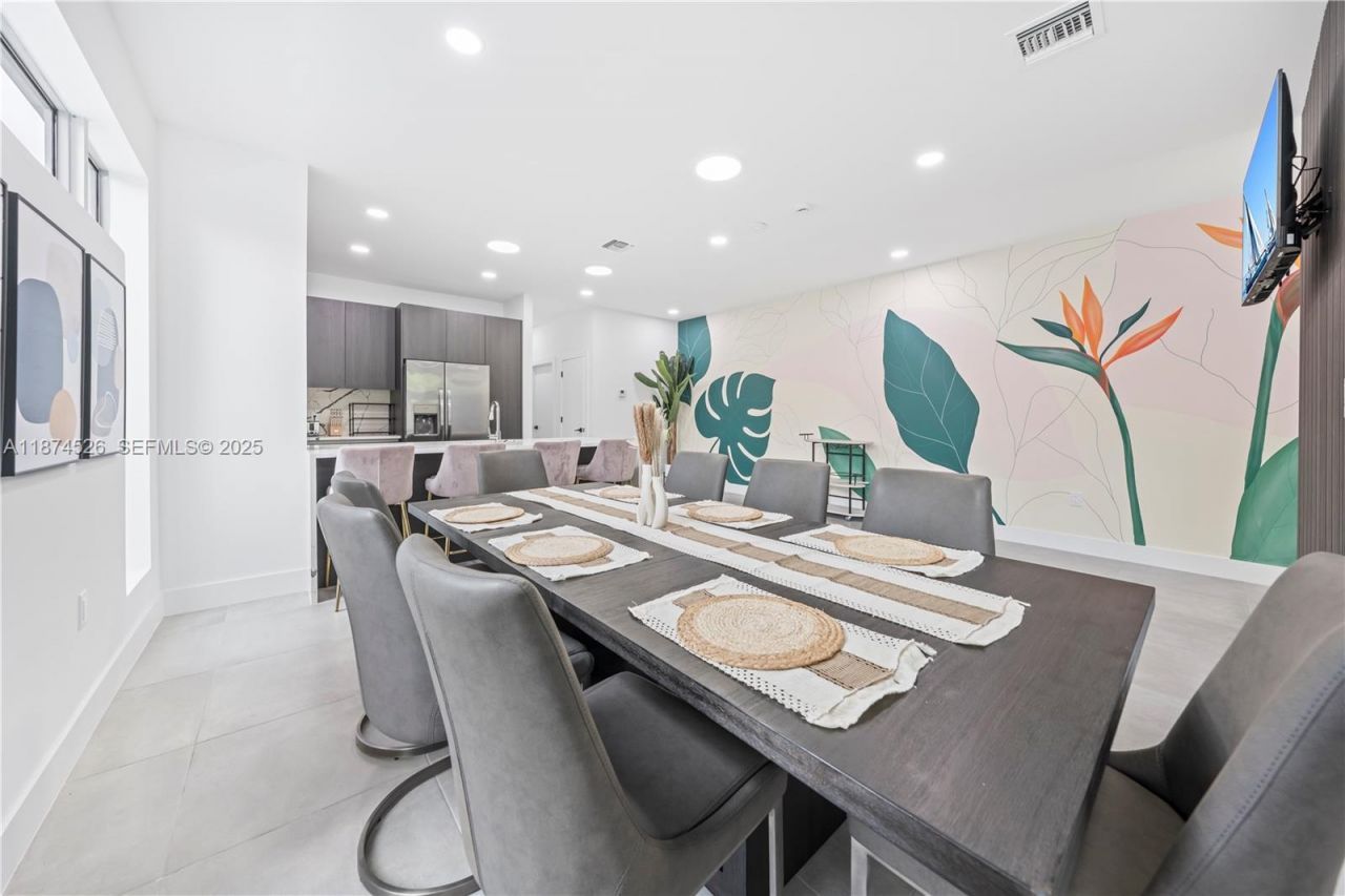 857 SW 14th Ave, Unit A, Miami, FL 33135 Photo