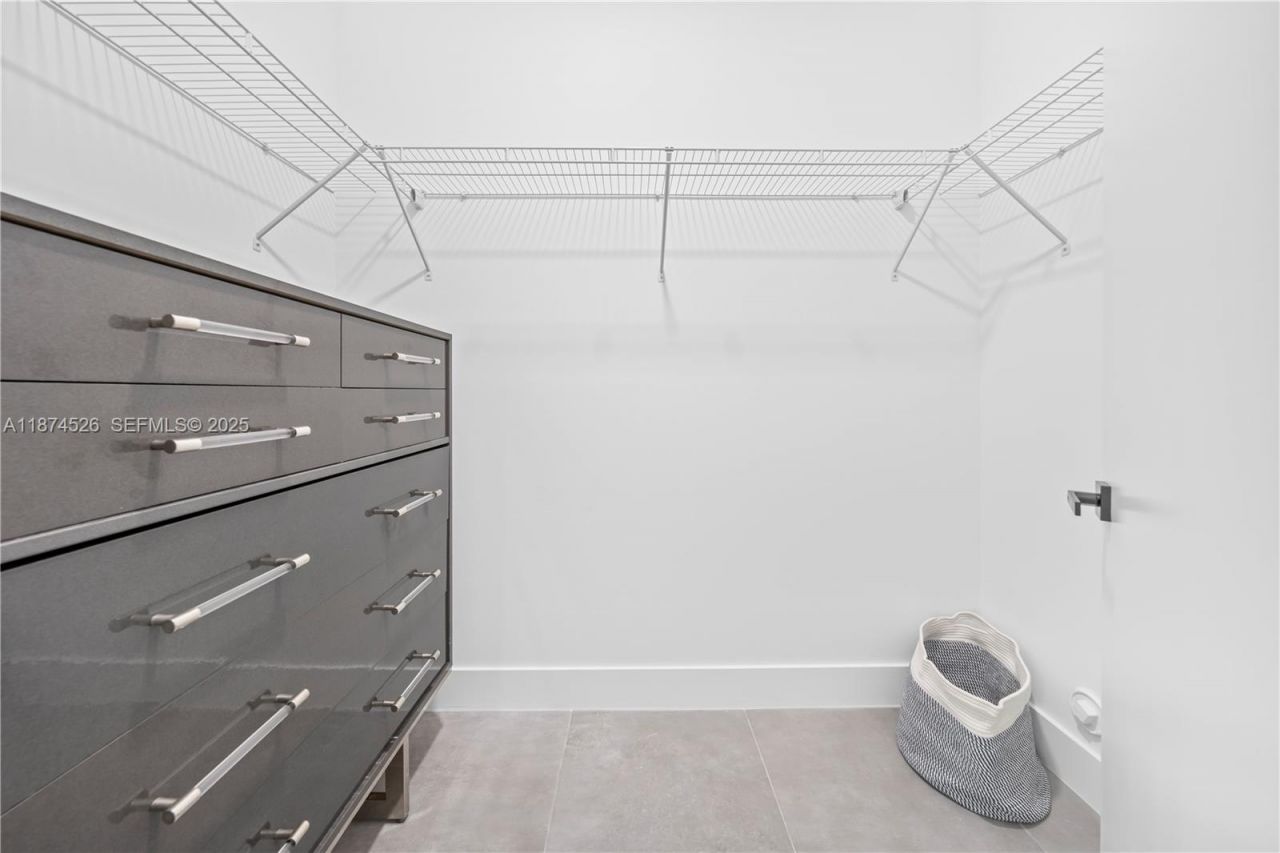 857 SW 14th Ave, Unit A, Miami, FL 33135 Photo