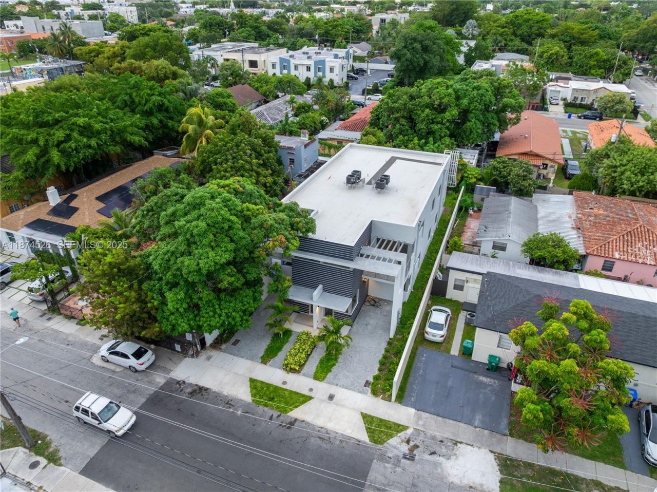 857 SW 14th Ave, Unit A, Miami, FL 33135 Photo