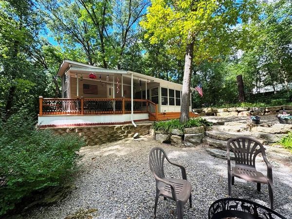 306 Westview Drive, Edgerton, WI 53534