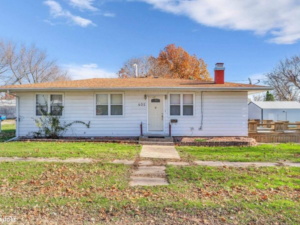 405 S 2nd Street, Ollie, IA 52576