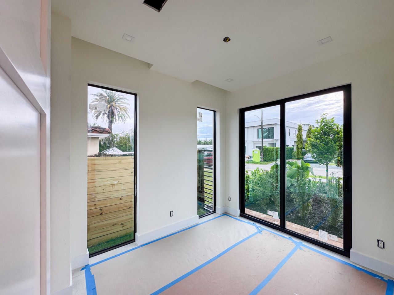 1319 NE 14th Avenue, Unit 1319, Fort Lauderdale, FL 33316 Photo