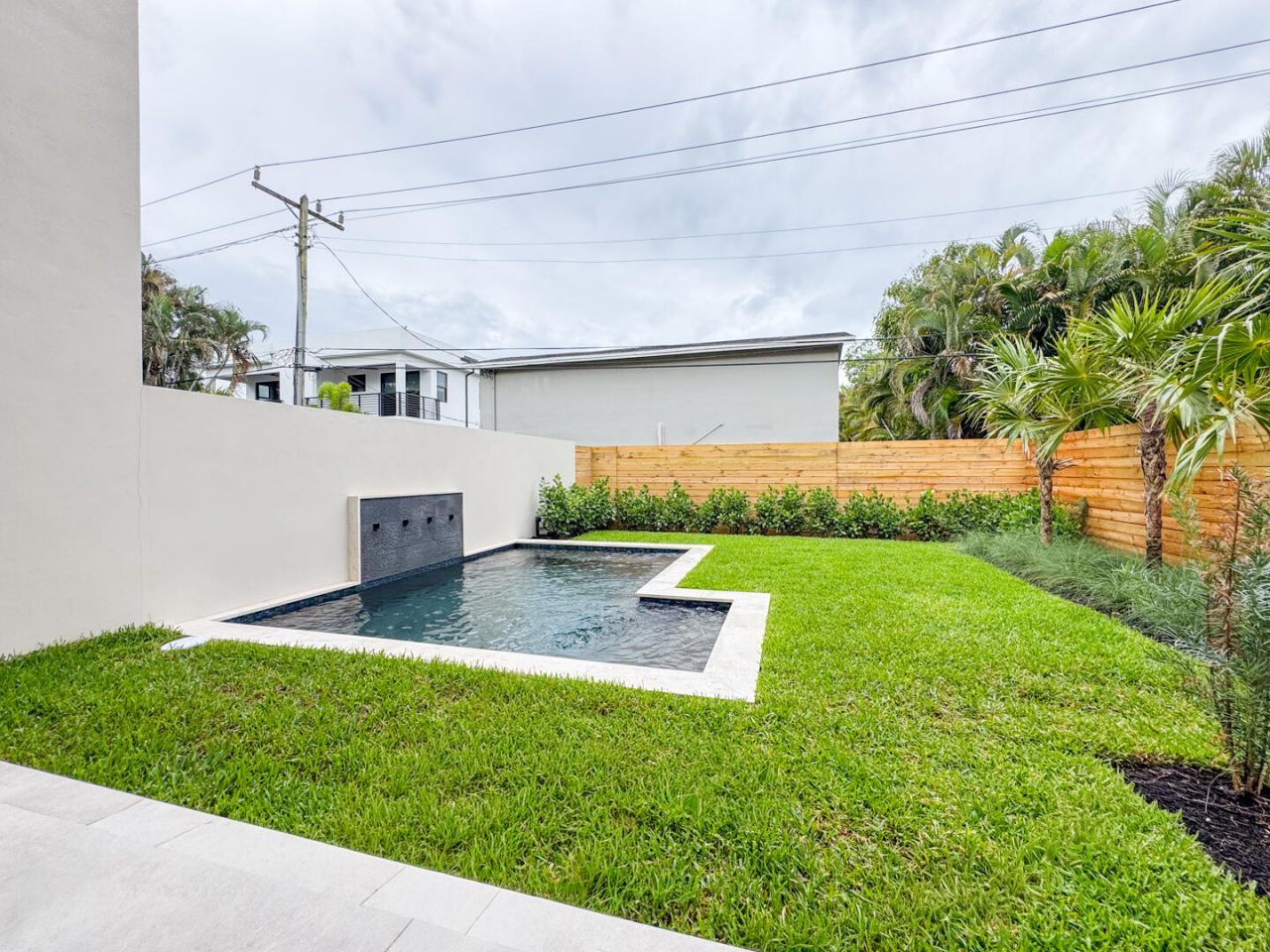 1319 NE 14th Avenue, Unit 1319, Fort Lauderdale, FL 33316 Photo