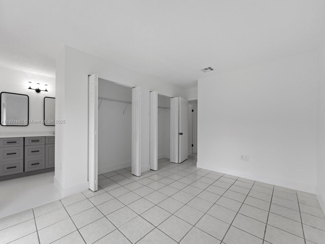 21003 SW 124th Ave Rd, Miami, FL 33177 Photo