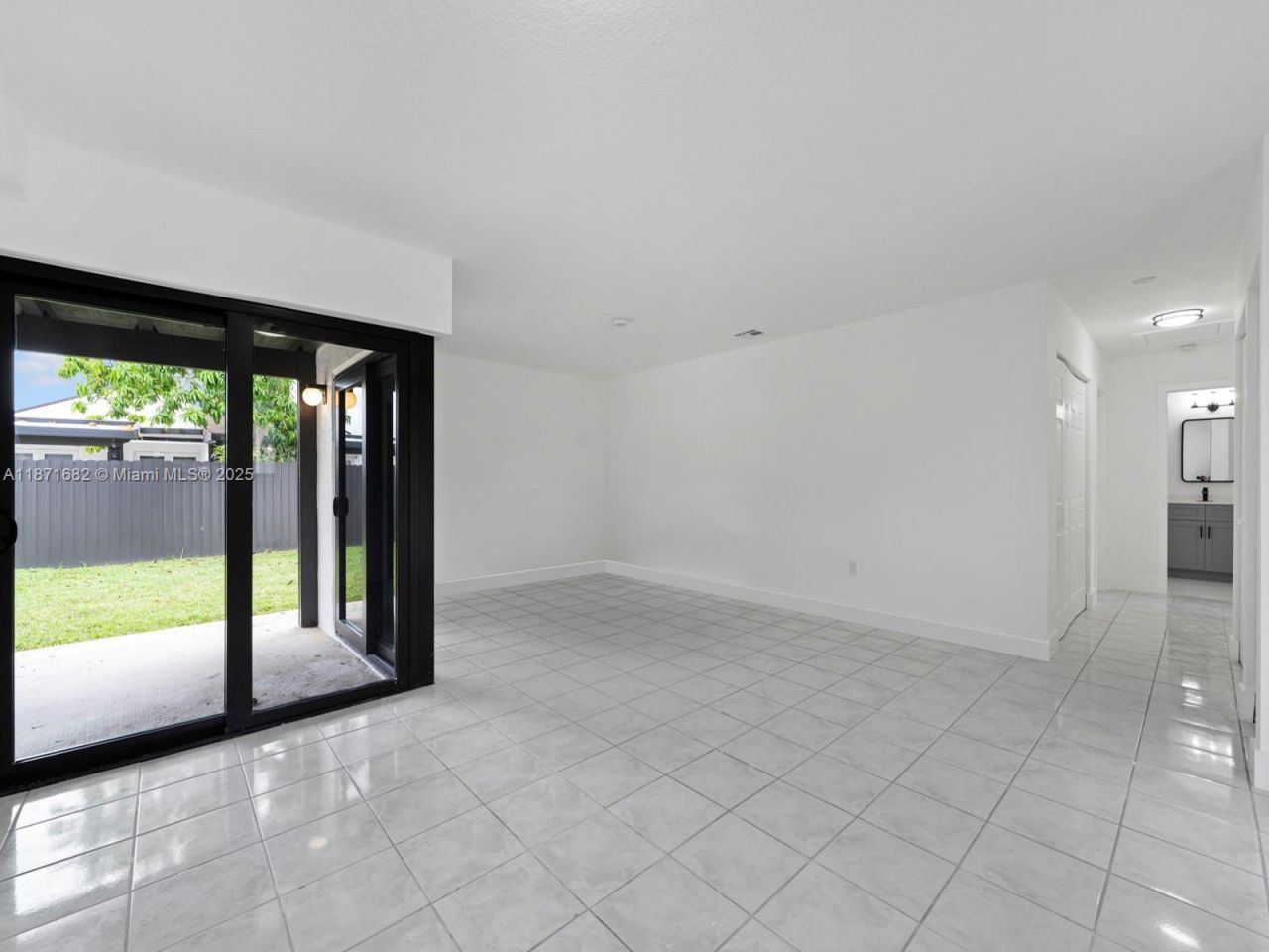 21003 SW 124th Ave Rd, Miami, FL 33177 Photo