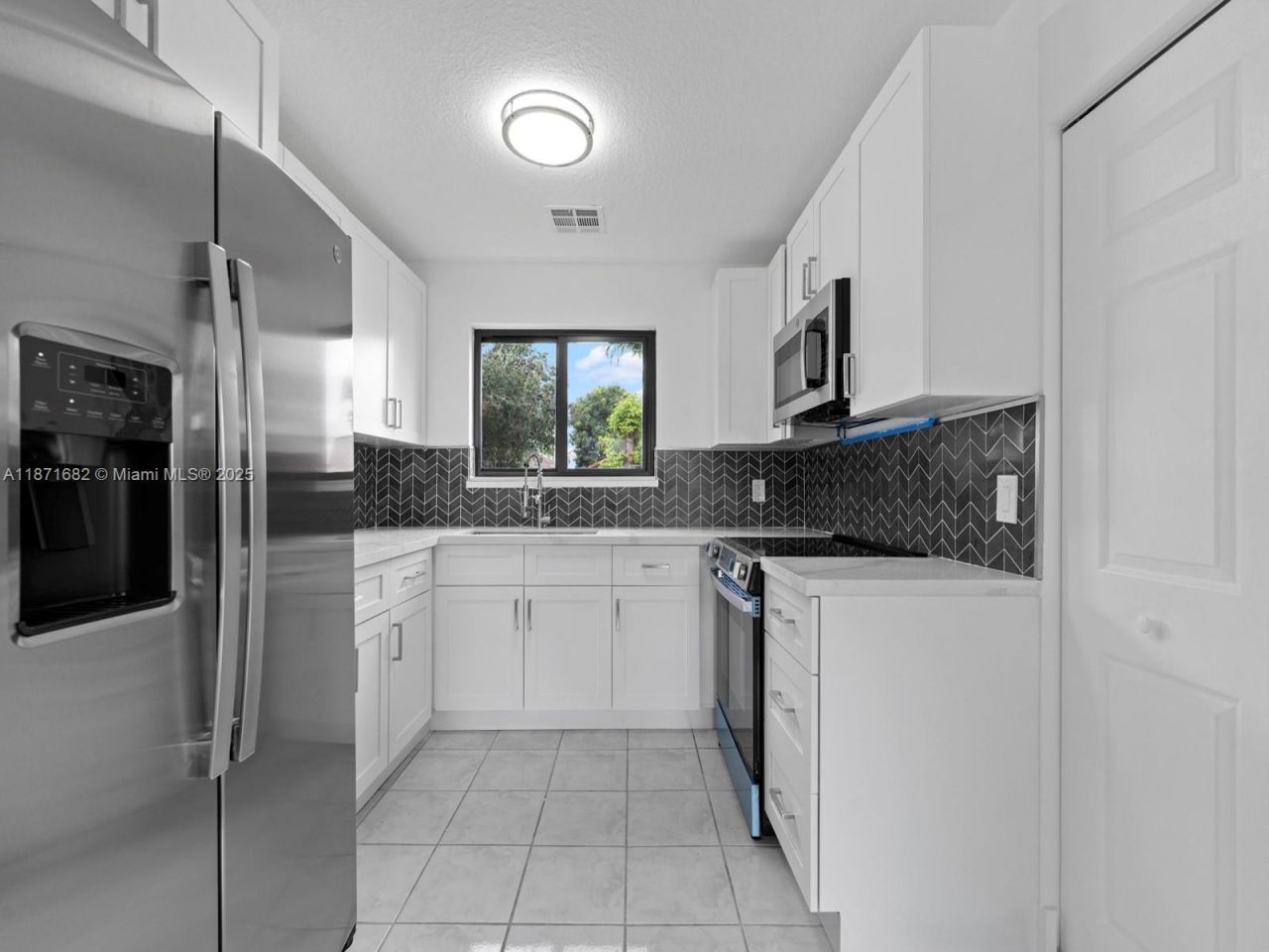 21003 SW 124th Ave Rd, Miami, FL 33177 Photo