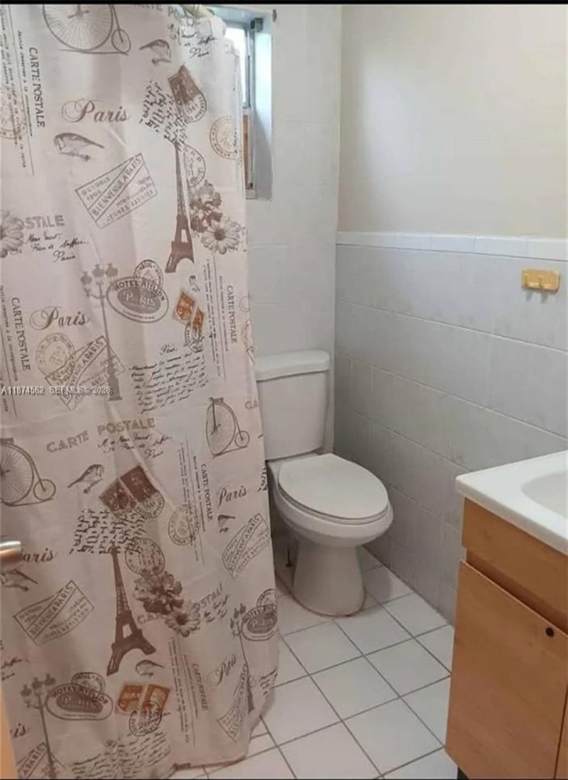9360 SW 37th St, Miami, FL 33165 Photo