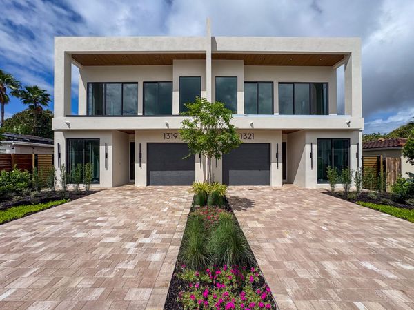 1321 NE 14th Avenue, Unit 1321, Fort Lauderdale, FL 33316