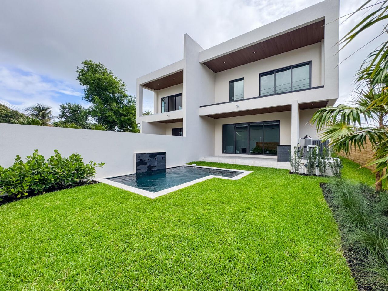 1321 NE 14th Avenue, Unit 1321, Fort Lauderdale, FL 33316 Photo