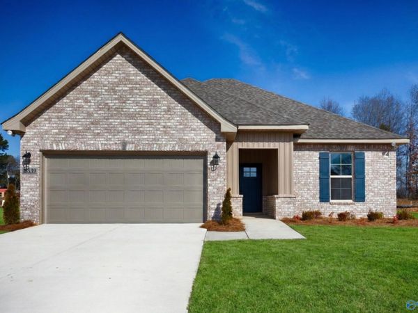 16639 Aspen Lane, Athens, AL 35611