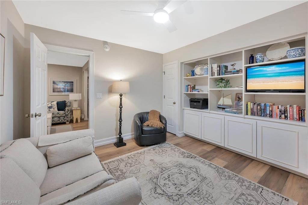 180 6th Ave S, Unit 3, Naples, FL 34102 Photo