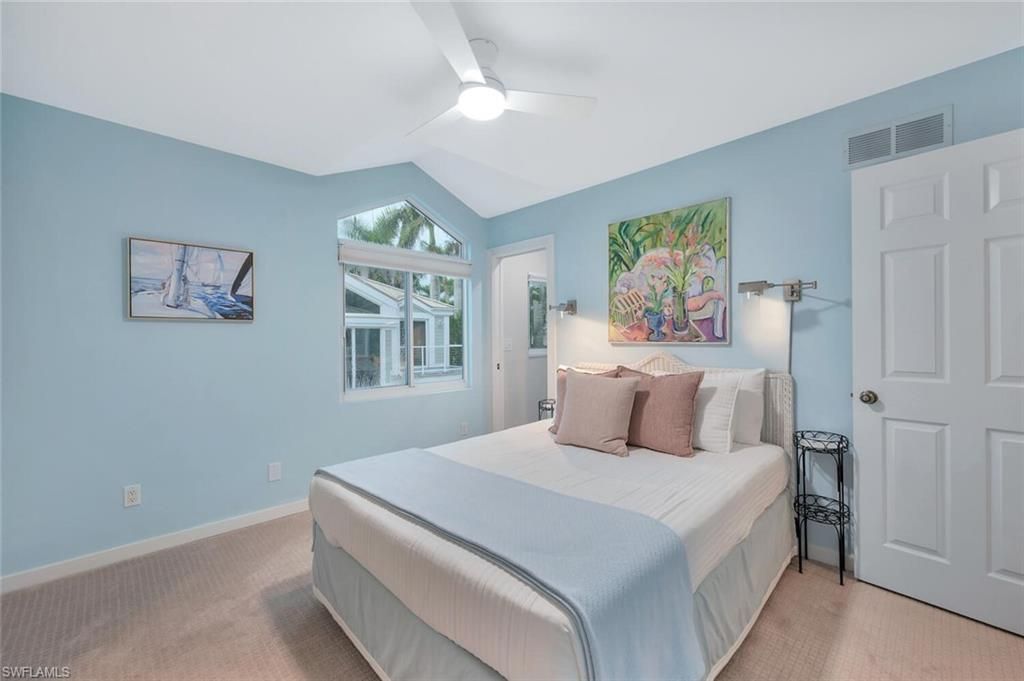 180 6th Ave S, Unit 3, Naples, FL 34102 Photo