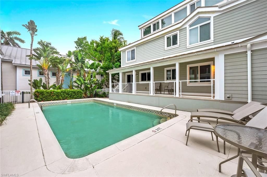 180 6th Ave S, Unit 3, Naples, FL 34102 Photo